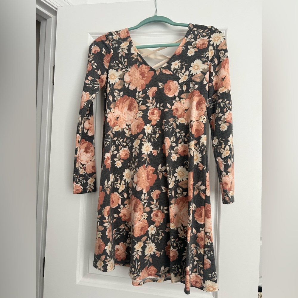A. Byer Floral Lace-Up Dress in Peach and Cream